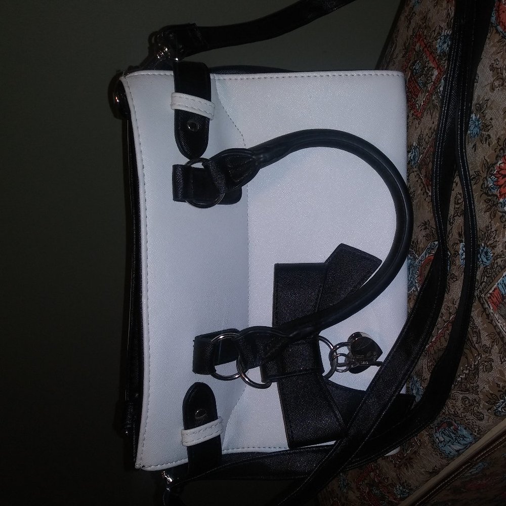Claires satchel